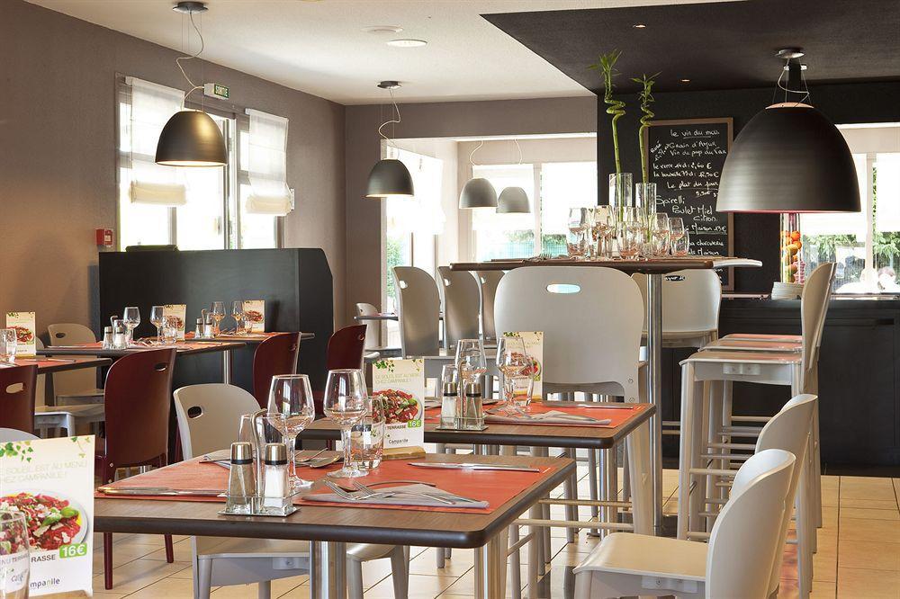 Kyriad Direct Epinal Restaurant photo